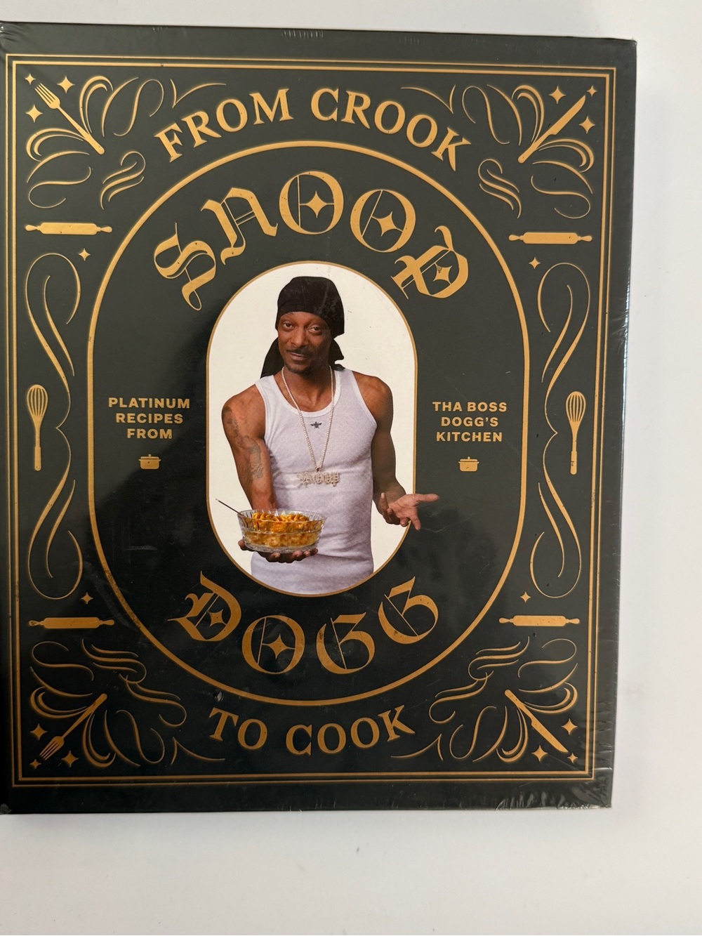 'From Crook to Cook' Snoop Dog Cookbook New Hardcover SEALED